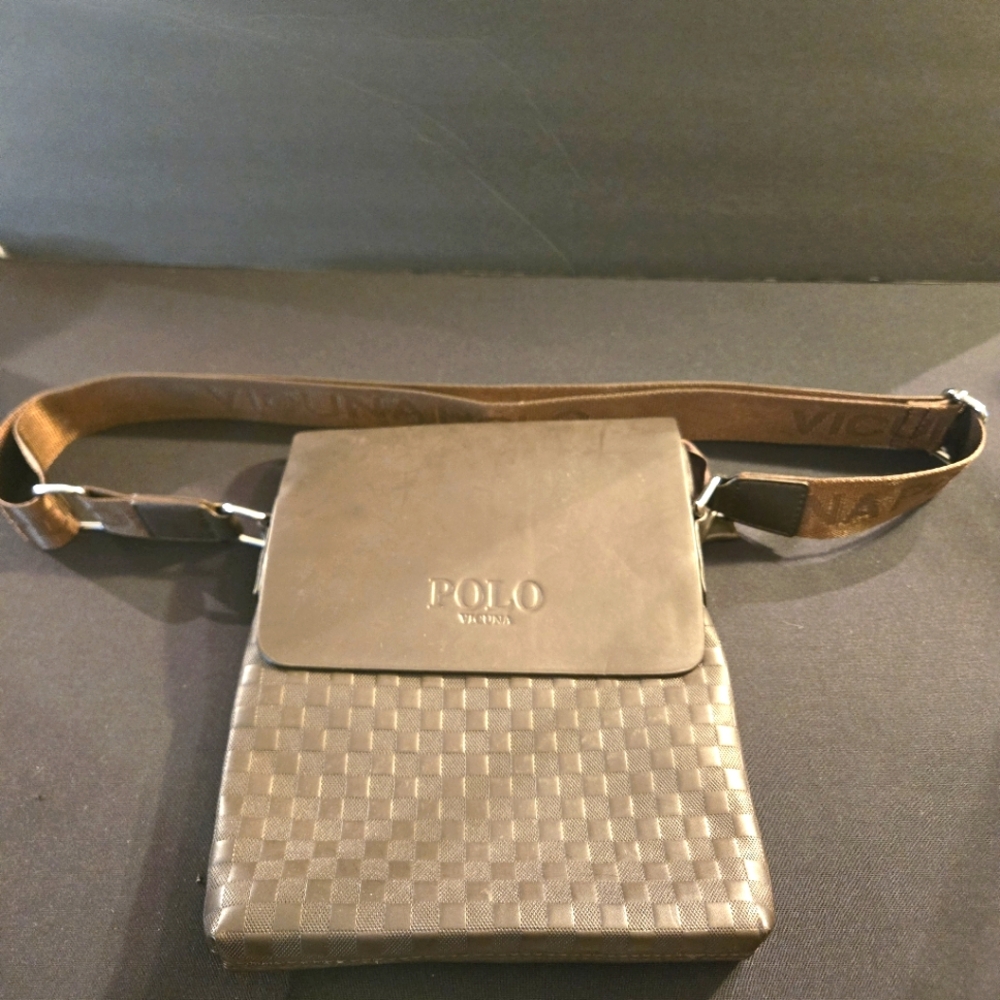 Men's Polo Vicuana Chocolate Brown Crossbody Messenger Bag Adjustable Strap